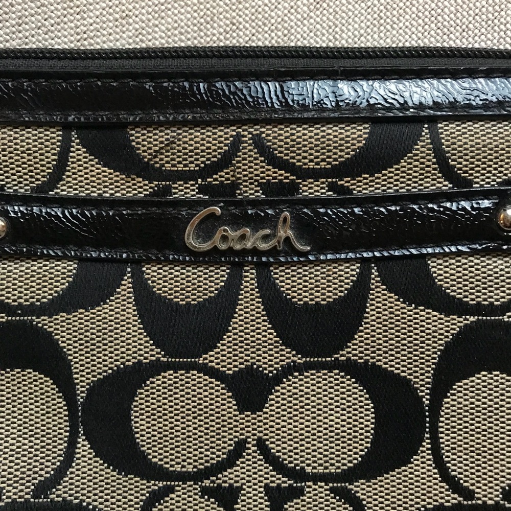 Small Authentic Coach Wristlet - image 3